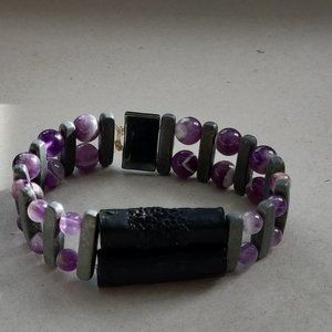 BEADED BRACELET